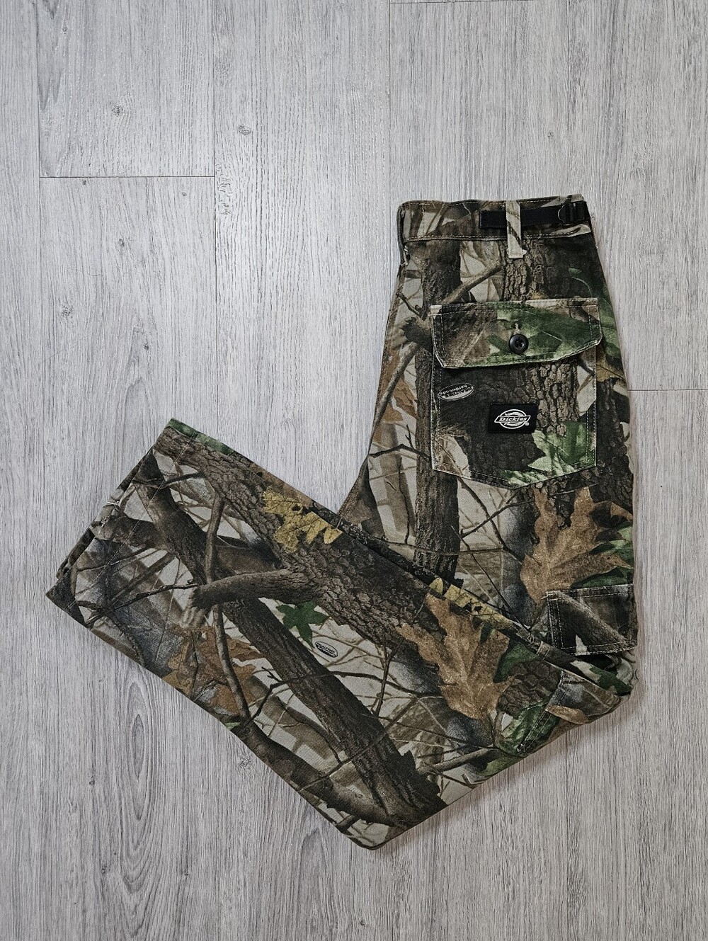Dickies Men's 30w Realtree Woodland Camo Cargo Pants